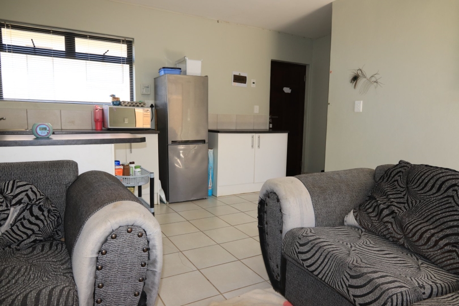 To Let  Bedroom Property for Rent in Kidds Beach Eastern Cape